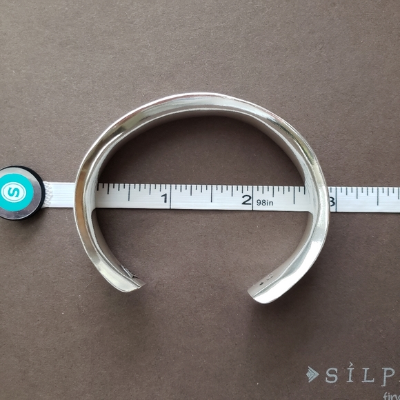 Silpada Sterling Silver Hammered Textured Cuff B1684 - Picture 13 of 14